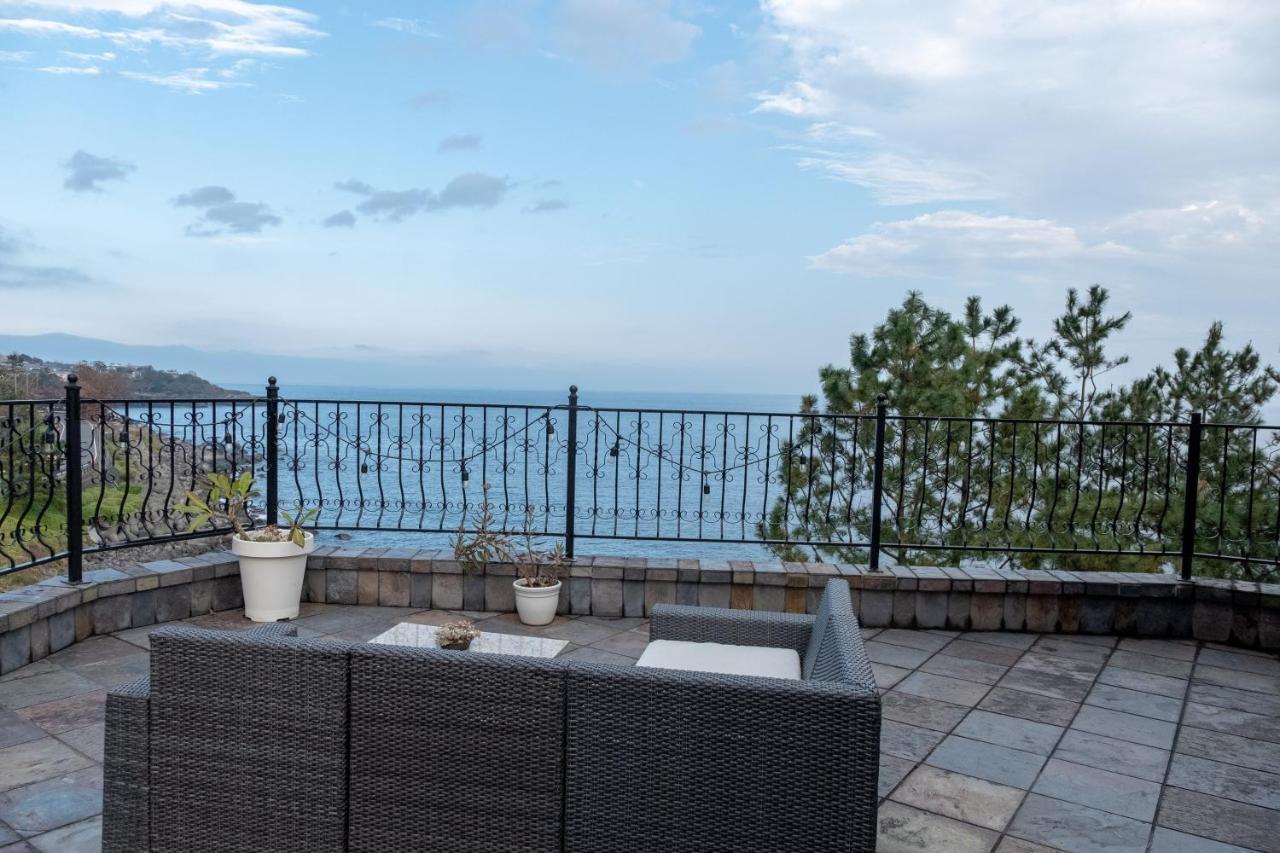 Isana Resort Ито Екстериор снимка